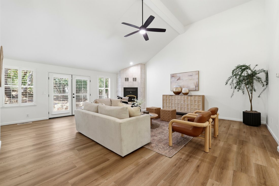 El Dorado Hills, California, United States 3 - 18498164