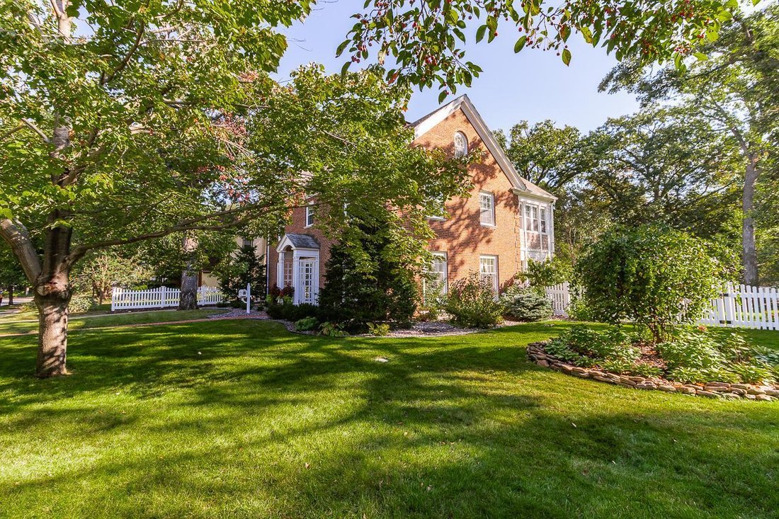 House in Minneapolis, Minnesota, United States 5 - 18498126