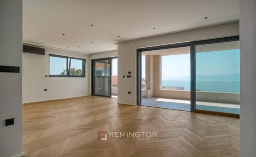 Apartment in Kostrena, Primorje-Gorski Kotar County, Croatia 1