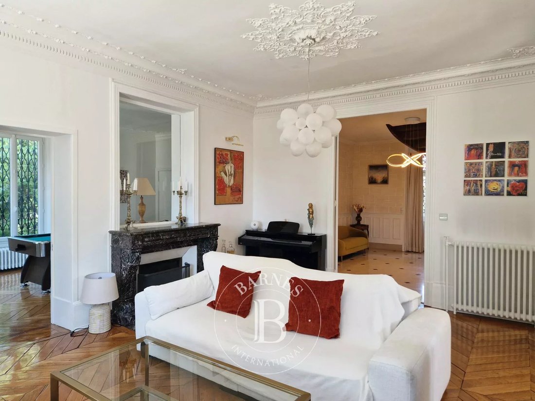 House in Centre Ville-Commerce, Enghien-les-Bains, France 4 - 18498211