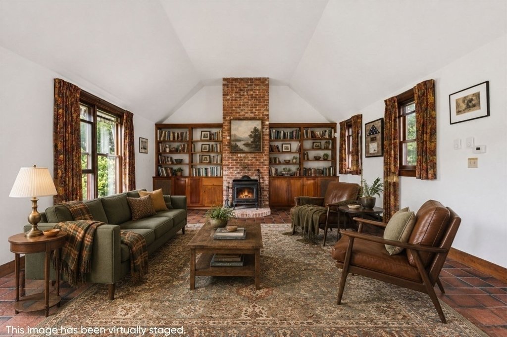 House in Dartmouth, Massachusetts, United States 5 - 18498136