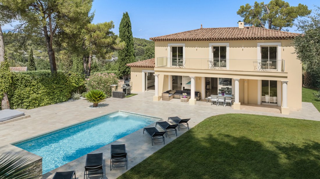 Villa in Mougins, Provence-Alpes-Côte d'Azur, France 2 - 18498230