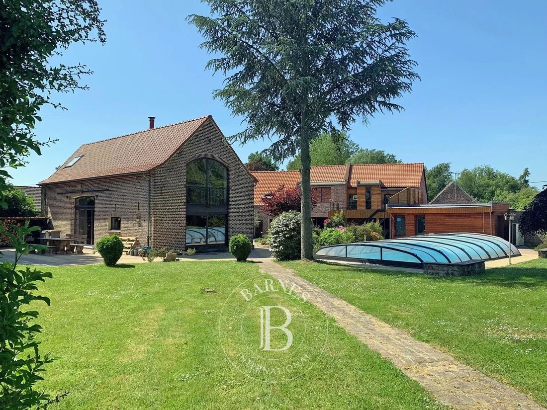 Estate in Rumegies, Hauts-de-France, France 1 - 18498222