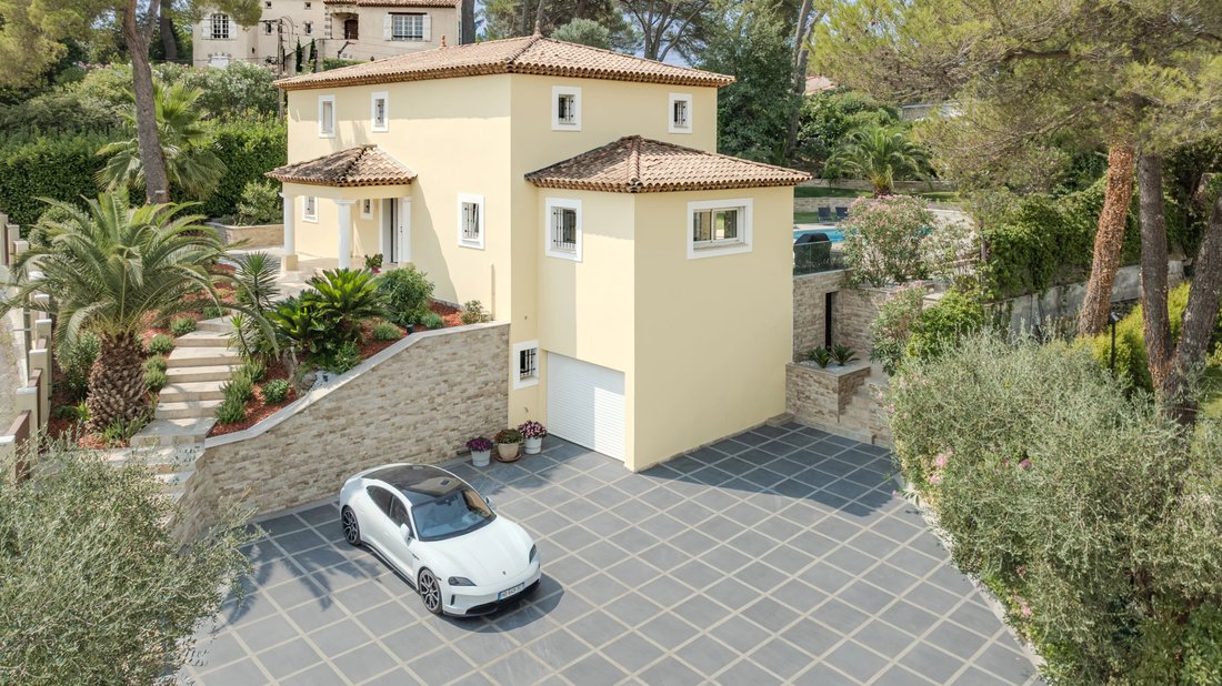Villa in Mougins, Provence-Alpes-Côte d'Azur, France 4 - 18498230