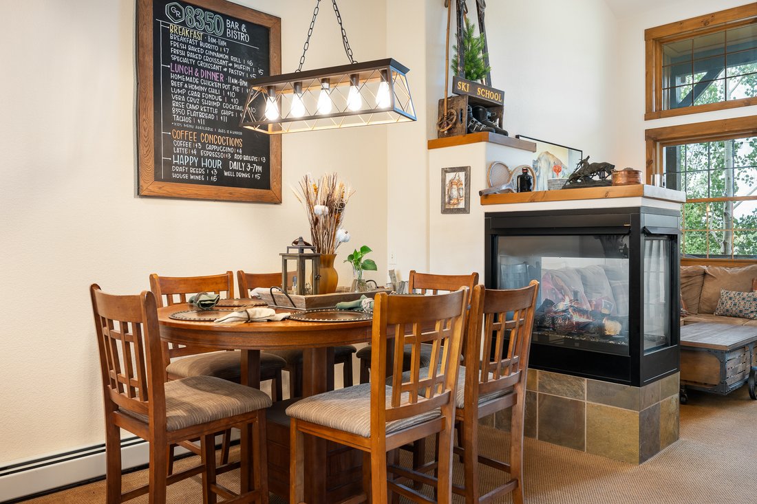 Granby, Colorado, United States 4 - 18498153