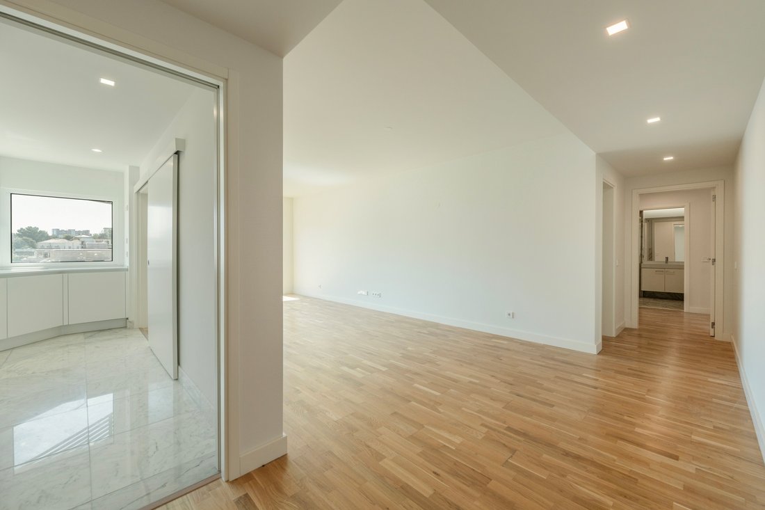 Apartment in Arroios, Lisbon, Portugal 2 - 18498187