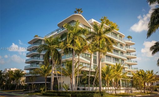 Condo in Bal Harbour, Florida, United States 1