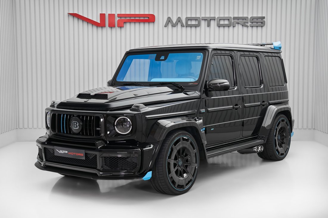 Suv in Dubai, United Arab Emirates 3 - 18498394