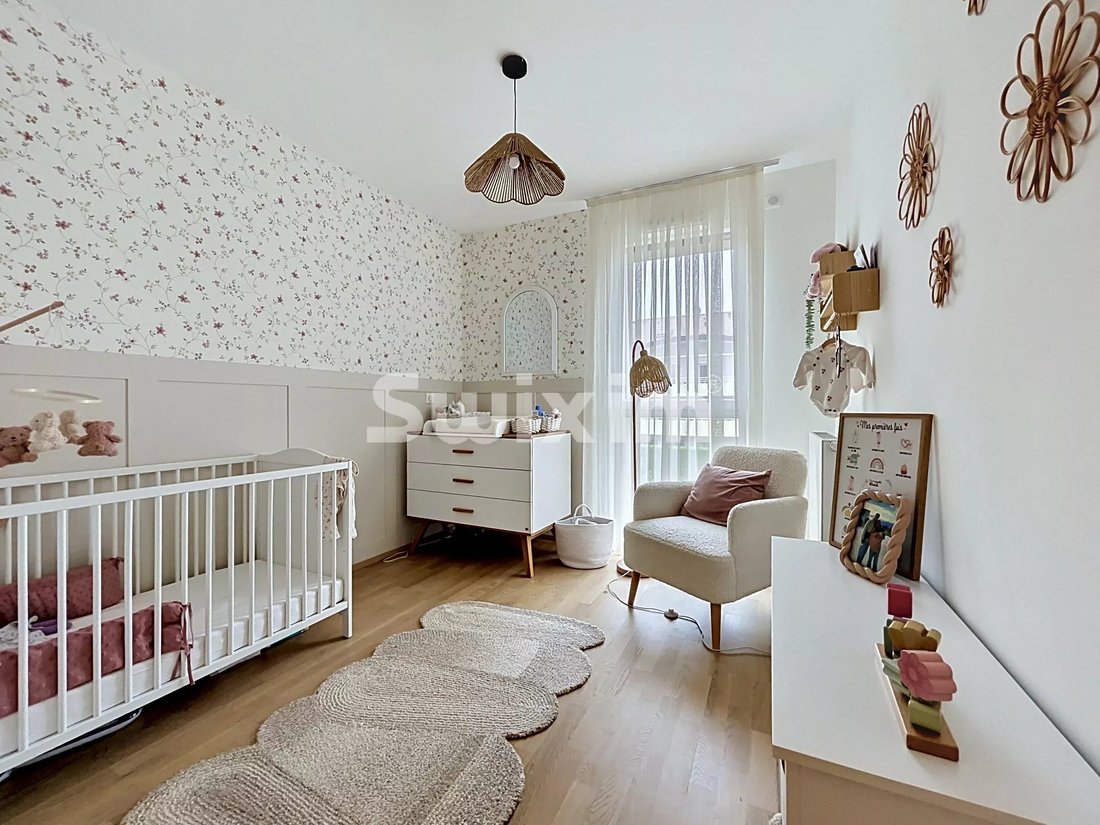 Apartment in Ferney-Voltaire, Auvergne-Rhône-Alpes, France 3 - 18498262