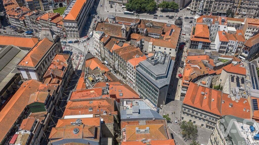Apartment in Cedofeita, Santo Ildefonso, Se, Miragaia, Sao Nicolau e Vitoria, Porto District, Portugal 2 - 17019150