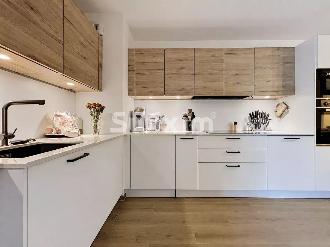 Apartment in Ferney-Voltaire, Auvergne-Rhône-Alpes, France 2 - 18498262