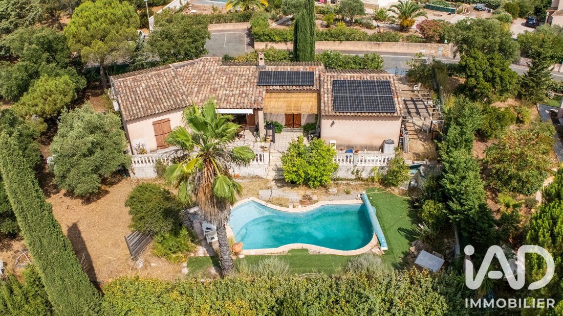 House in La Bouverie, Roquebrune-sur-Argens, France 3 - 18500826