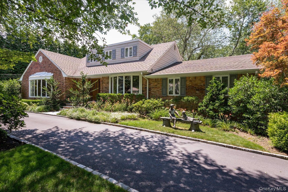 House in Woodbury, New York, United States 1 - 18016942