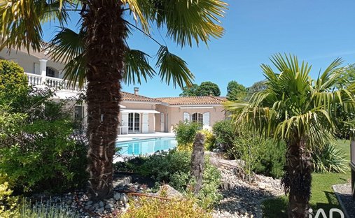 House in Bourg-Saint-Christophe, Auvergne-Rhône-Alpes, France 1