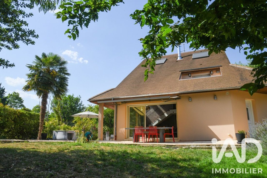 House in Villennes-sur-Seine, Ile-de-France, France 1 - 18461687