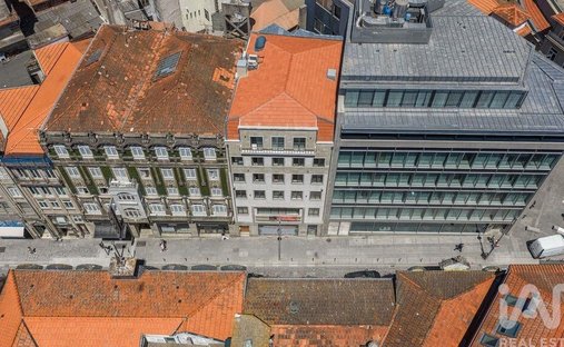 Apartment in Cedofeita, Santo Ildefonso, Se, Miragaia, Sao Nicolau e Vitoria, Porto District, Portugal 1
