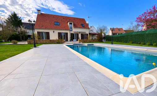 House in Moulignon-Auxonnettes-Jonville, Saint-Fargeau-Ponthierry, France 1