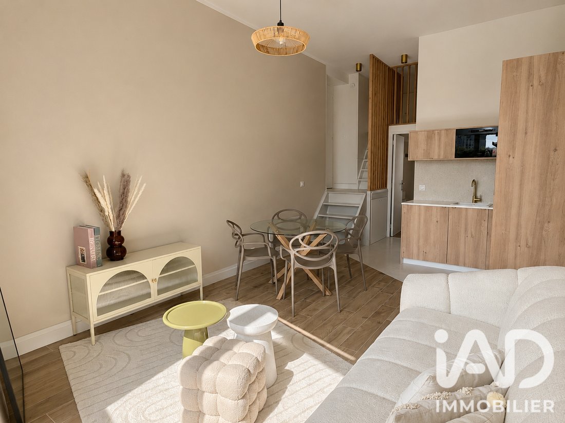 Apartment in Auteuil Nord, Paris 16e Arrondissement, Paris 4 - 18501020