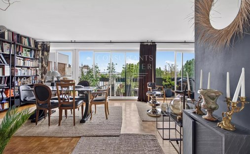 Apartment in Saint-Cloud, Ile-de-France, France 1