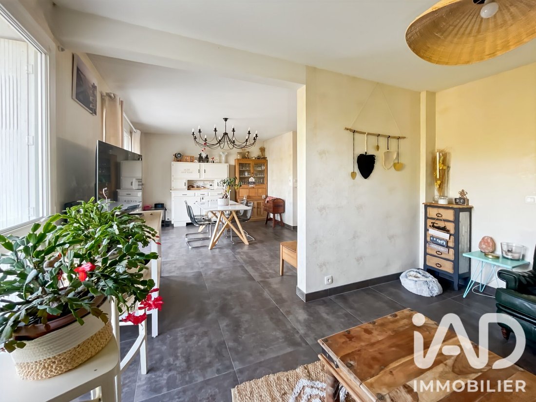 House in Montfermeil, Ile-de-France, France 5 - 18500978