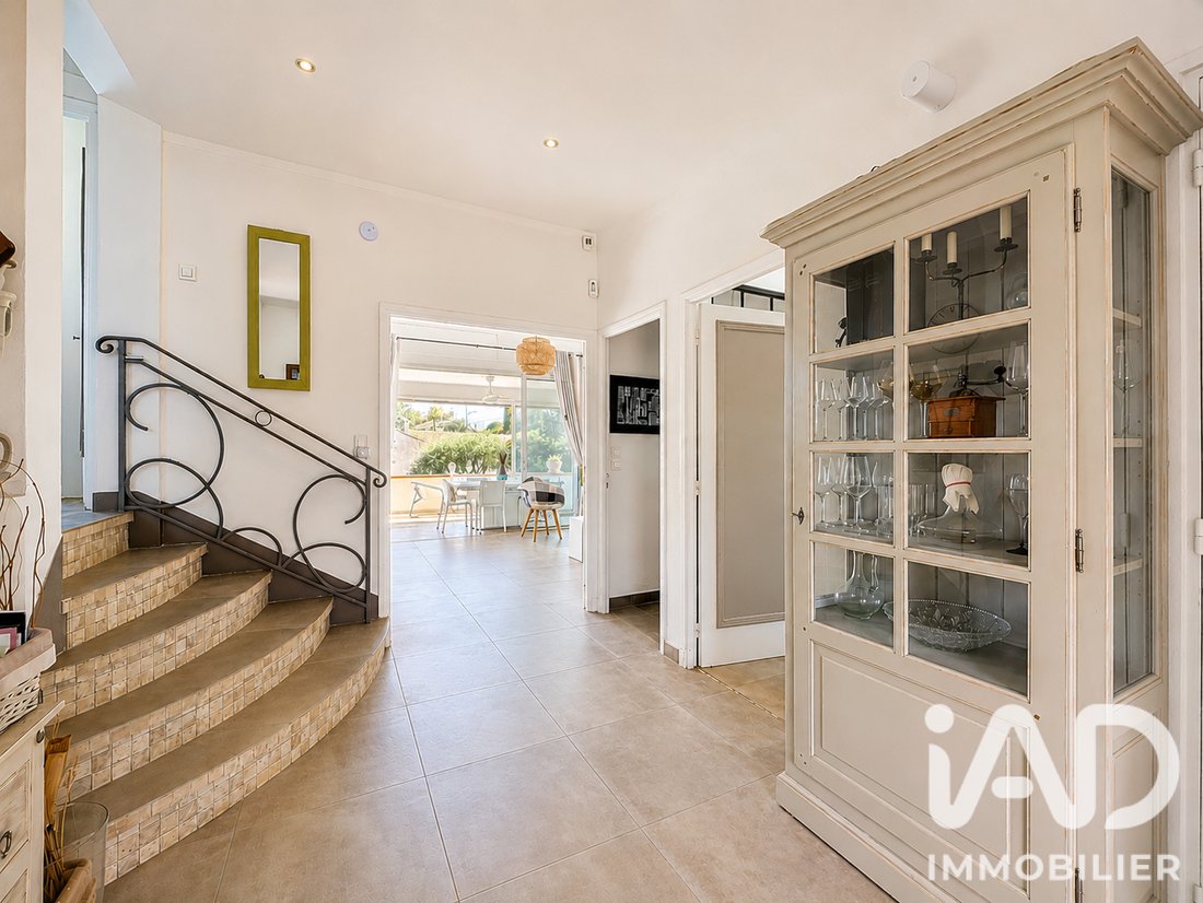 House in Saint Jean-Les Vallières, Cagnes-sur-Mer, France 3 - 18500829