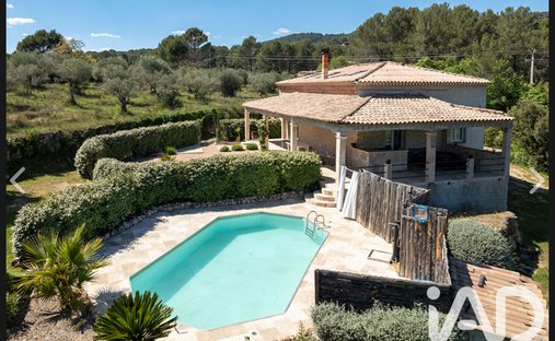 House in Salernes, Provence-Alpes-Côte d'Azur, France 1