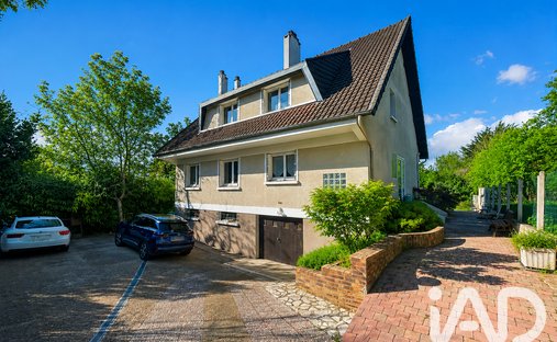 House in Montfermeil, Ile-de-France, France 1