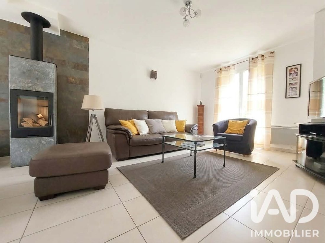 House in Arrondissement of Fontainebleau, Ile-de-France, France 2 - 17980899