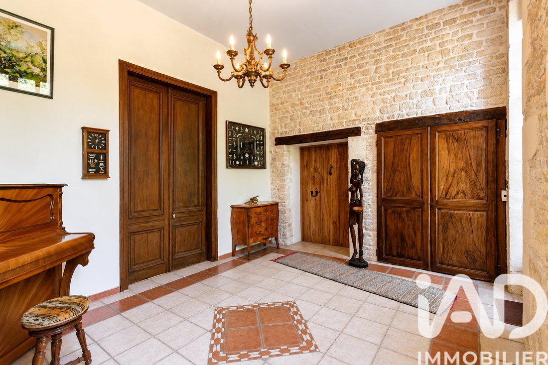 House in Nuaille-d'Aunis, Nouvelle-Aquitaine, France 2 - 18096996