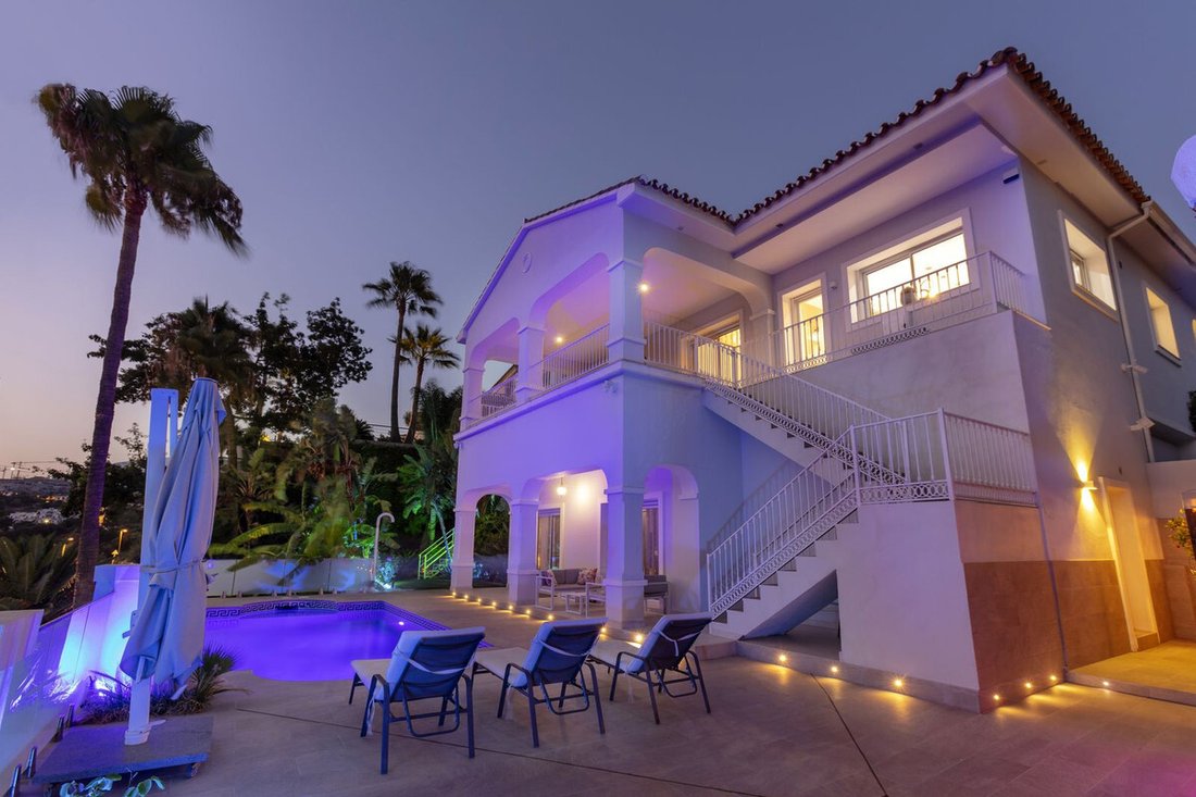 Villa in Benahavis, Andalusia, Spain 4 - 18498465