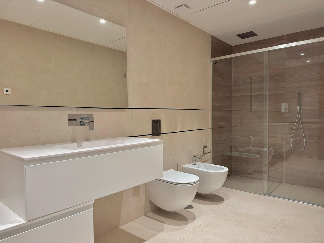Apartment in Benahavis, Andalusia, Spain 5 - 18498575