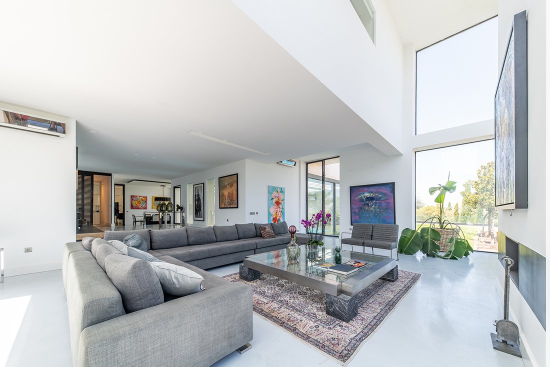 Chalet in La Moraleja, Alcobendas, Comunidad de Madrid 3 - 18498257