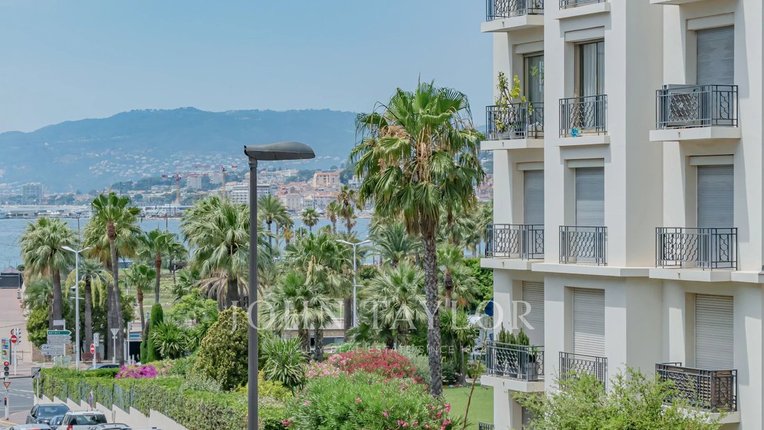 Apartment in Cannes, Provence-Alpes-Côte d'Azur, France 2 - 18498242