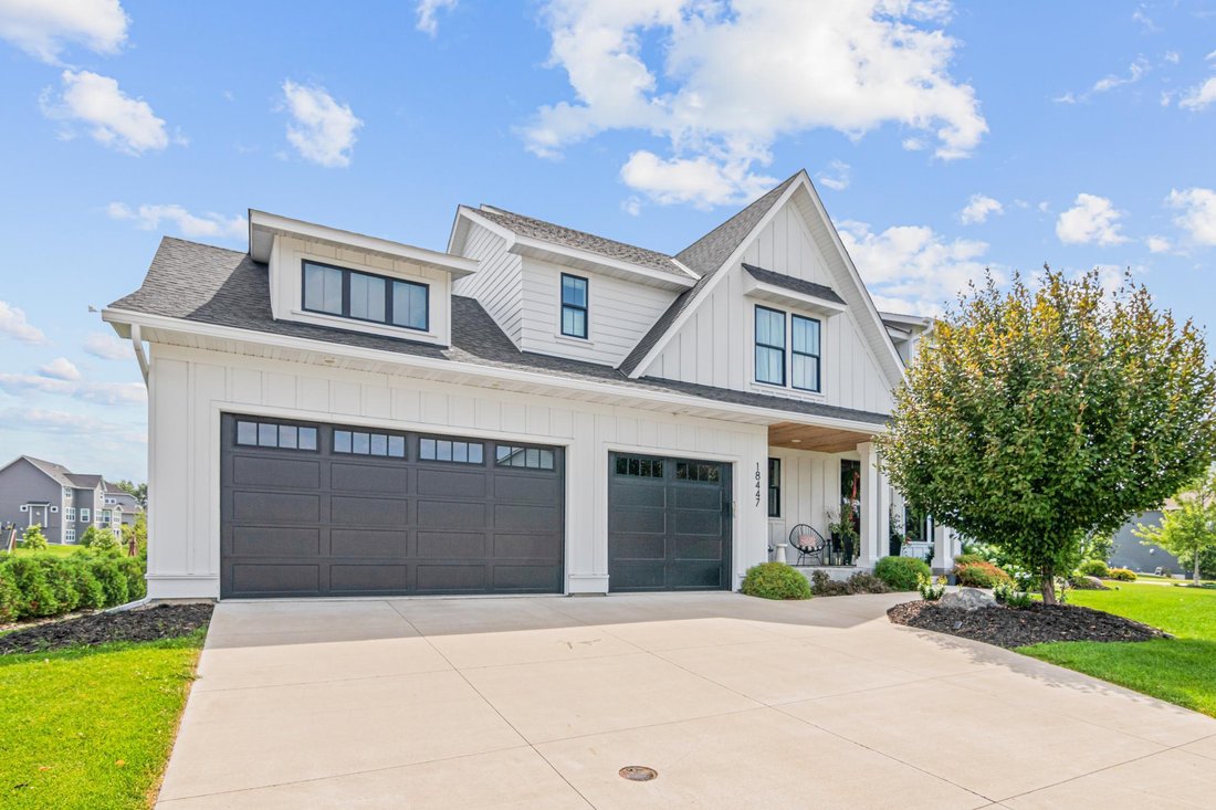 House in Maple Grove, Minnesota, United States 4 - 18143193