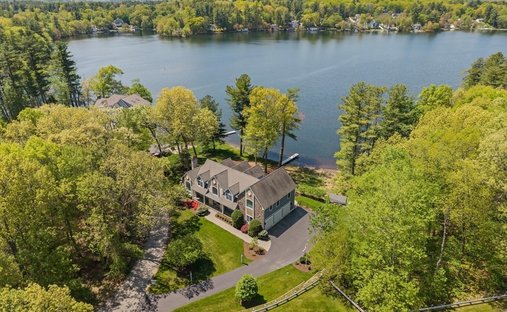 House in Westford, Massachusetts, United States 1