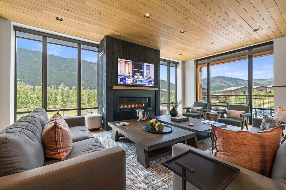 Jackson, Wyoming, United States 3 - 18498306