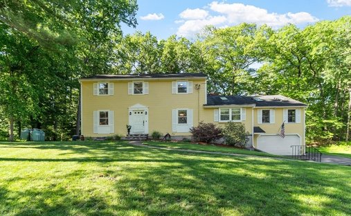 House in Andover, Massachusetts, United States 1