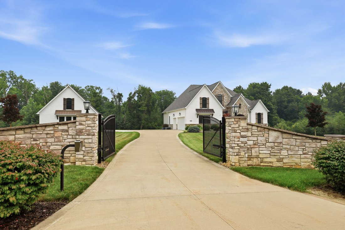 House in Medina, Ohio, United States 1 - 18498675