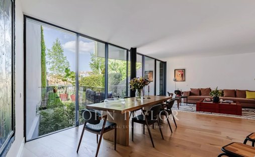 Apartment in Santo Antonio, Lisbon, Portugal 1