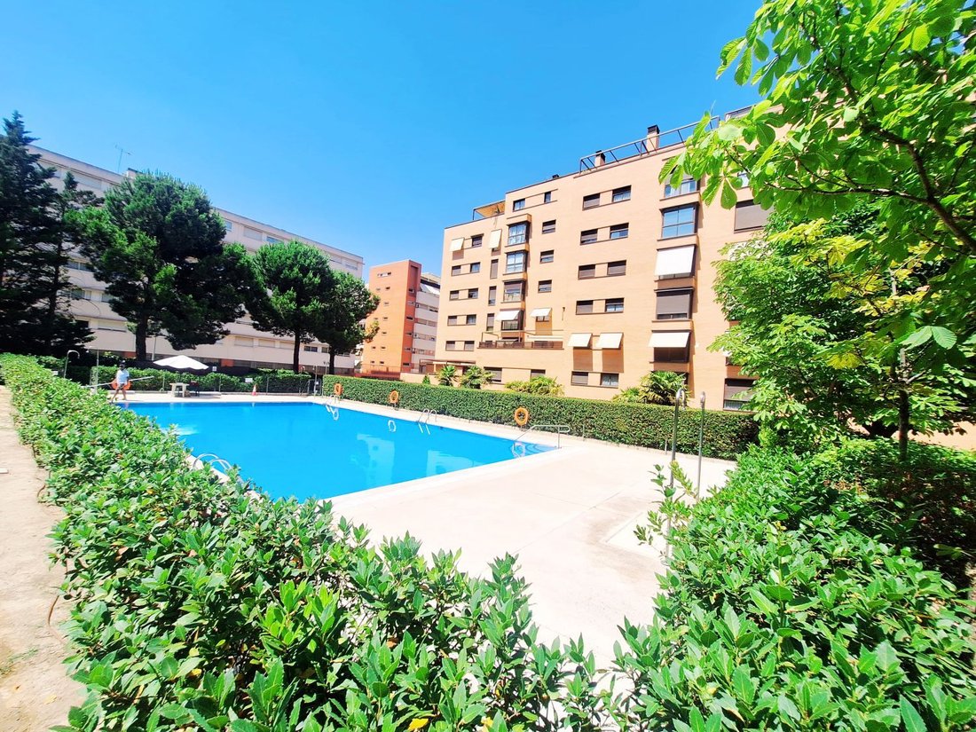 Apartment in Fuencarral-El Pardo, Madrid, Spain 1 - 18498462