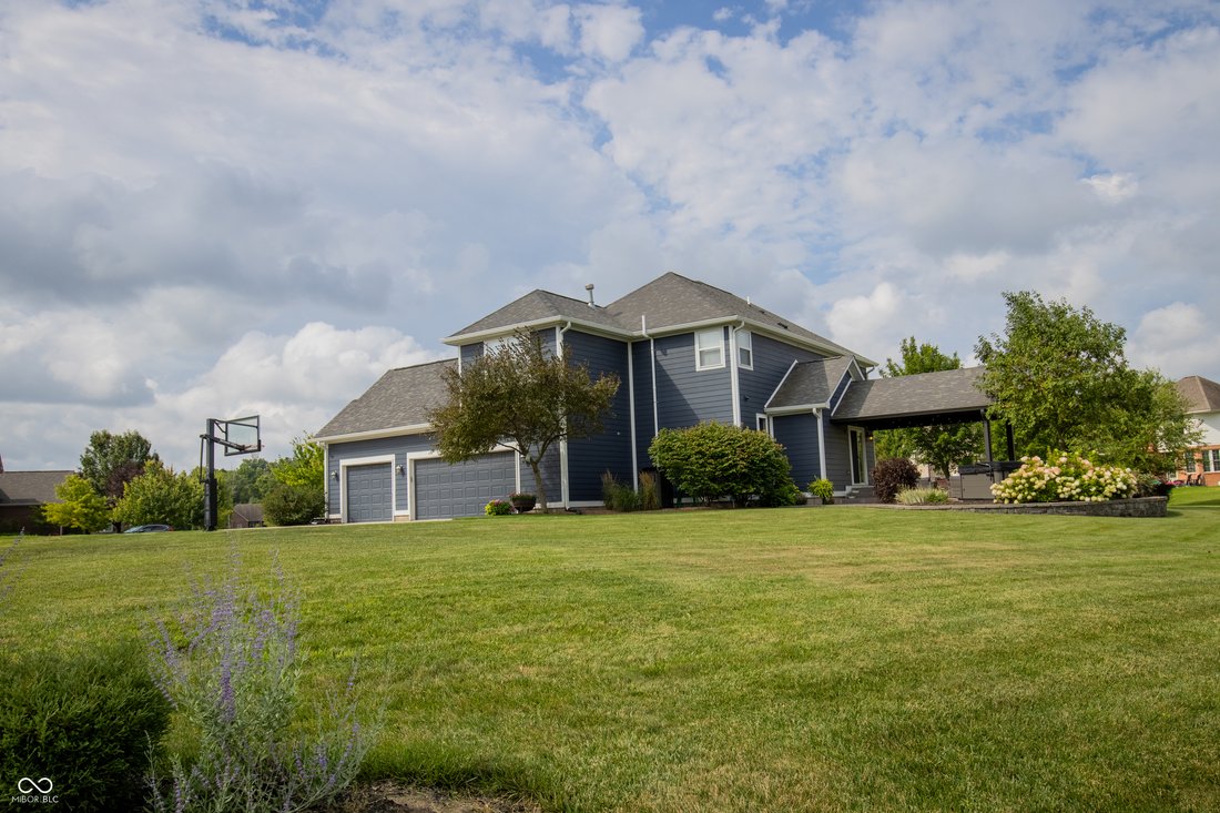 House in Westfield, Indiana, United States 3 - 18498669