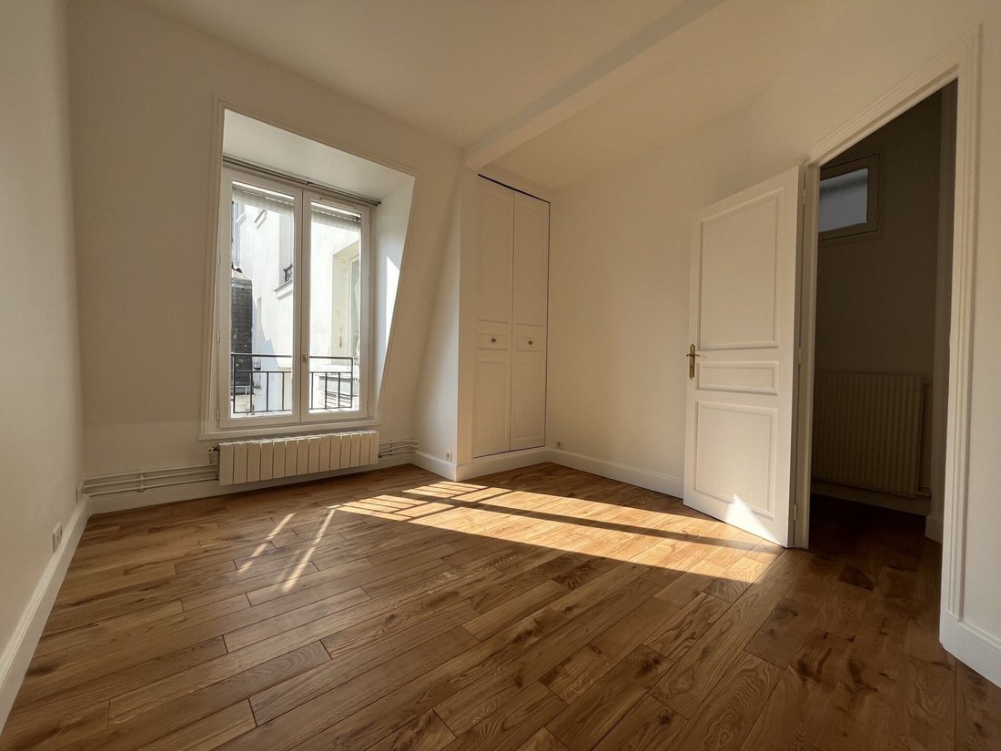 Apartment in Auteuil Sud, Paris 16e Arrondissement, Paris 3 - 18498369