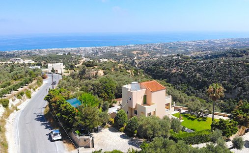 Villa in Crete, Greece 1