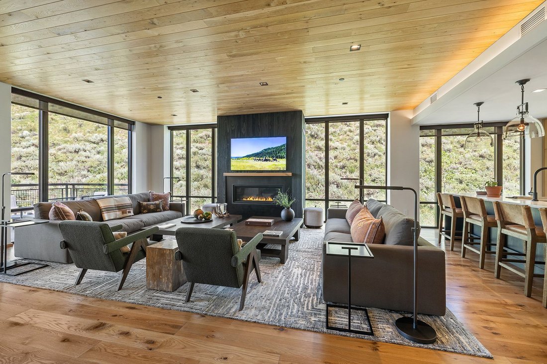 Jackson, Wyoming, United States 3 - 18498309