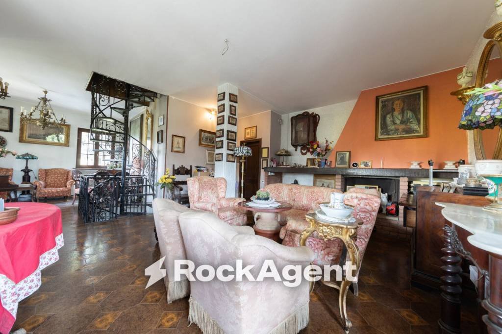 Villa in Camparada, Lombardy, Italy 5 - 18498431