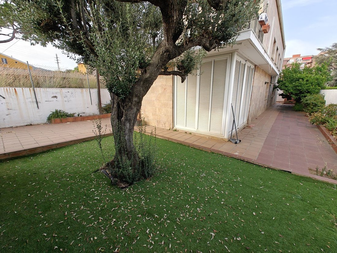 House in Premia de Mar, Catalonia, Spain 4 - 18498438