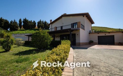 Villa a Catanzaro, Calabria, Italia 1