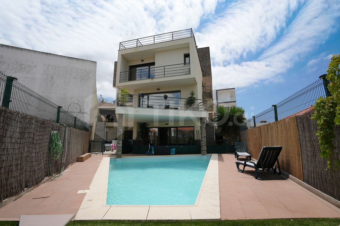 Villa in Ramada e Canecas, Lisbon, Portugal 2 - 18498264