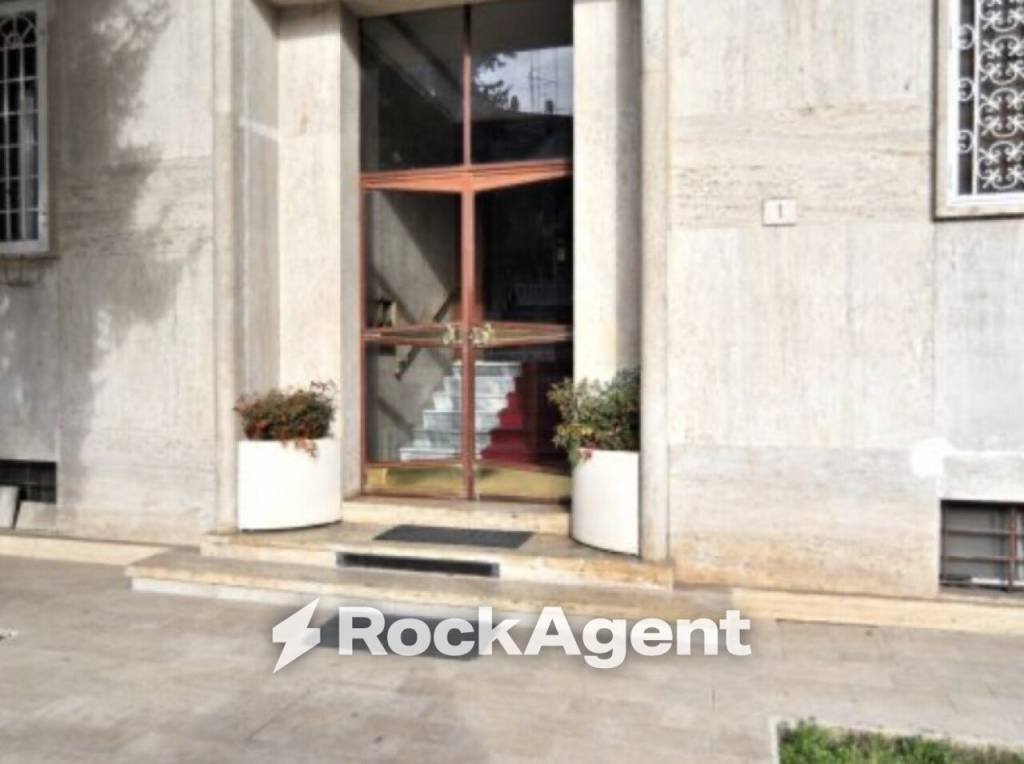 Apartment in Balduina, Rome, Lazio 2 - 18498417