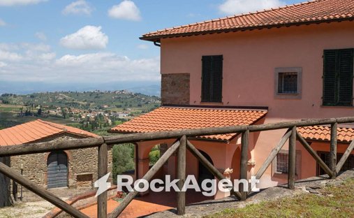 Villa in Bacchereto - Santa Cristina a Mezzana, Comeana, Tuscany 1